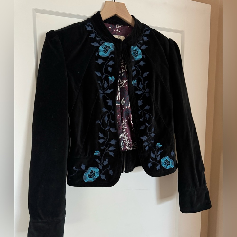 Lucky brand velvet jacket with embroidered floral details and silk lining